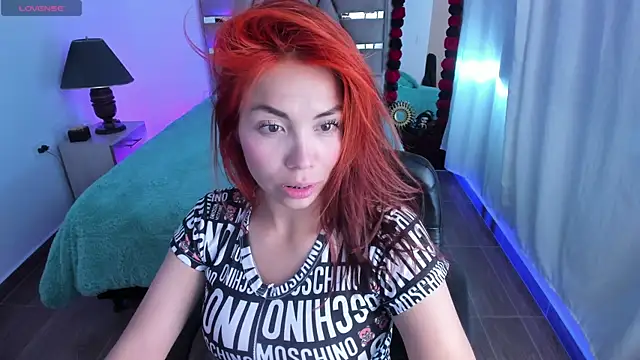 Aylinn diaz online show from 11-14-25, 02:38