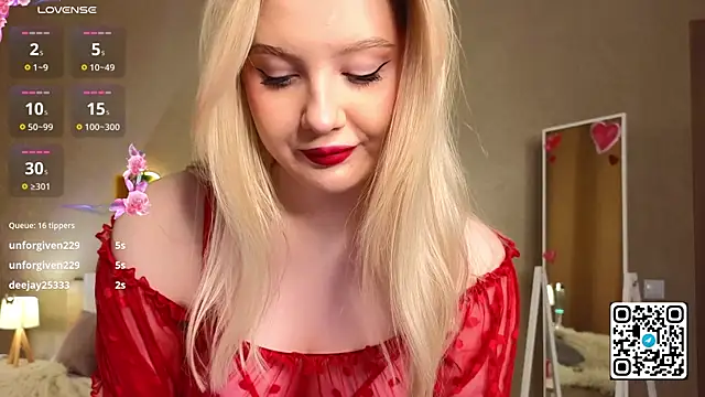 Snapshot of oliviabr0wn0 chatting on 03-07-25, 02:04 oliviabr0wn0 online show from 03-07-25, 02:04