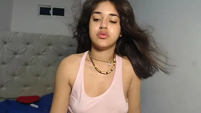 Snapshot of Melody_phillips2 chatting on 10-10-25, 10:47 Melody phillips2 online show from 10-10-25, 10:47