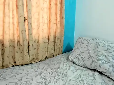 Snapshot of MonicaGarcia_ chatting on 03-22-25, 11:32 MonicaGarcia online show from 03-22-25, 11:32