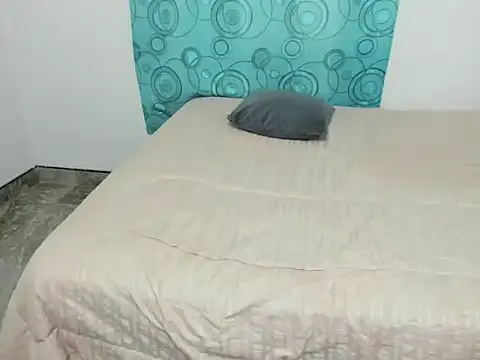 Snapshot of MonicaGarcia_ chatting on 11-25-25, 09:42 MonicaGarcia online show from 11-25-25, 09:42