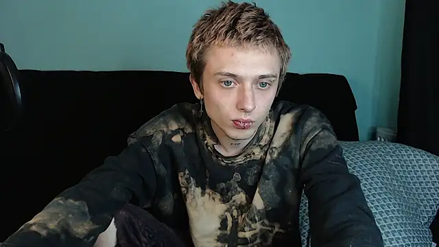 Snapshot of axxxturel chatting on 12-04-24, 03:43 axxxturel online show from 12-04-24, 03:43