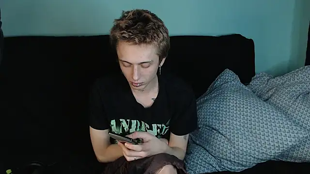 Snapshot of axxxturel chatting on 12-11-24, 09:12 axxxturel online show from 12-11-24, 09:12