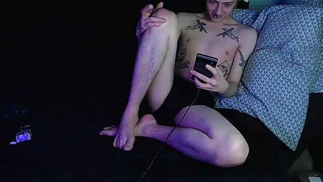 Snapshot of axxxturel chatting on 12-19-24, 10:32 axxxturel online show from 12-19-24, 10:32