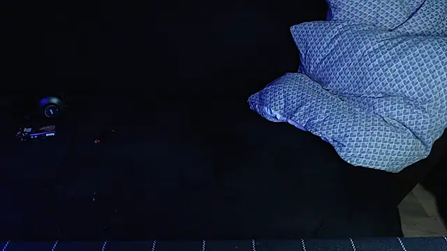 Snapshot of axxxturel chatting on 12-22-24, 05:12 axxxturel online show from 12-22-24, 05:12