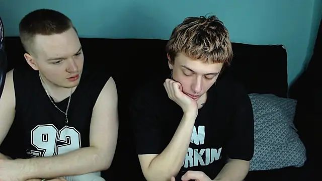 Snapshot of axxxturel chatting on 01-07-25, 09:46 axxxturel online show from 01-07-25, 09:46