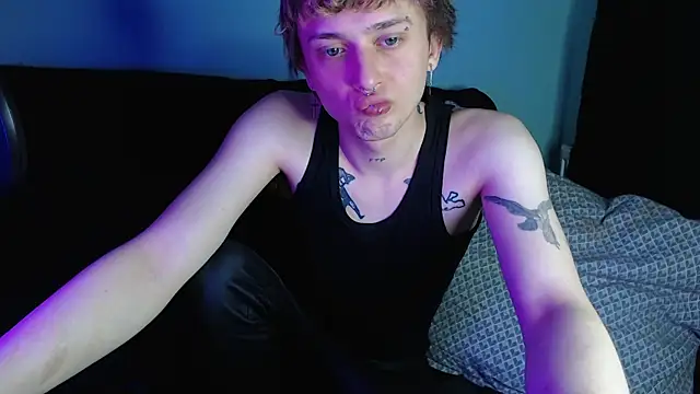 Snapshot of axxxturel chatting on 02-24-25, 09:31 axxxturel online show from 02-24-25, 09:31