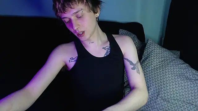 Snapshot of axxxturel chatting on 03-05-25, 05:29 axxxturel online show from 03-05-25, 05:29