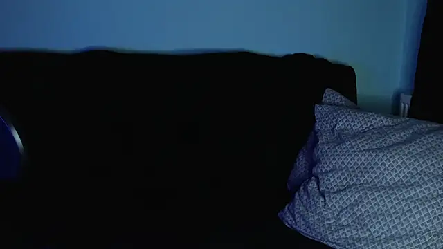 Snapshot of axxxturel chatting on 03-19-25, 11:25 axxxturel online show from 03-19-25, 11:25