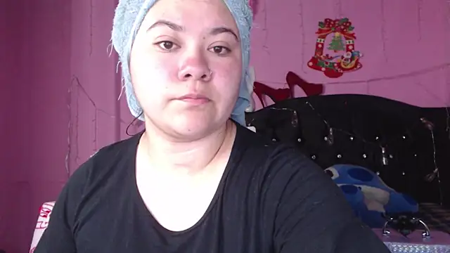 NikkiRous  online show from 03-18-25, 12:47