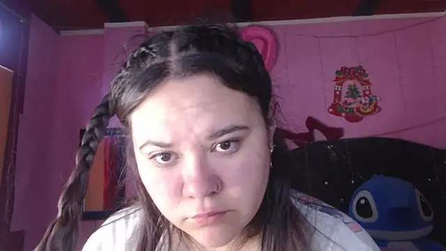 NikkiRous  online show from 09-10-25, 12:38