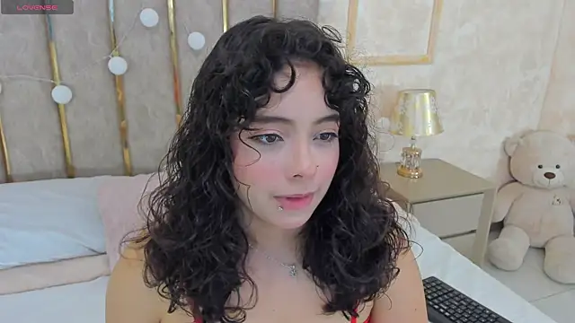 Snapshot of Cheerrysweett chatting on 01-07-25, 01:14 Cheerrysweett online show from 01-07-25, 01:14