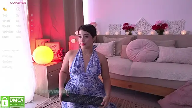 Snapshot of Cheerrysweett chatting on 02-26-25, 12:47 Cheerrysweett online show from 02-26-25, 12:47