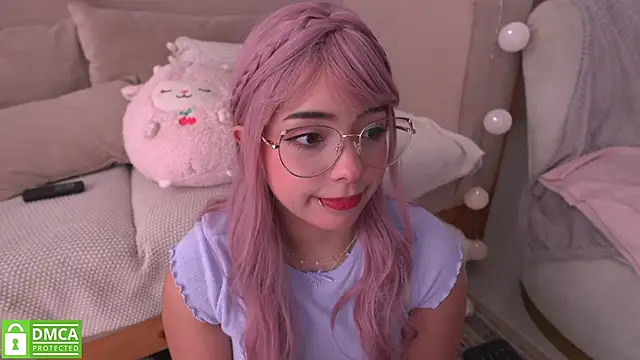 Snapshot of Cheerrysweett chatting on 03-09-25, 04:11 Cheerrysweett online show from 03-09-25, 04:11