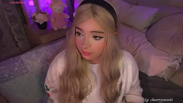 Cheerrysweett online show from 03-06-26, 12:51