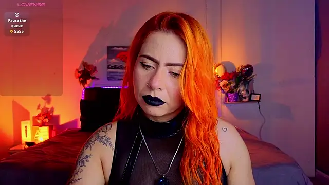 Dulce charlottee online show from 10-28-25, 08:11