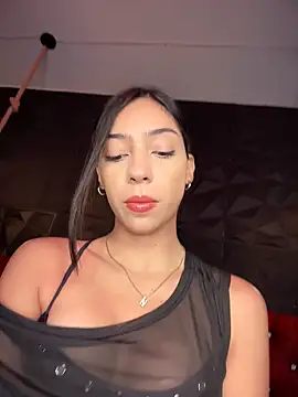 Snapshot of Ema_azel chatting on 11-02-25, 01:46 Ema azel online show from 11-02-25, 01:46