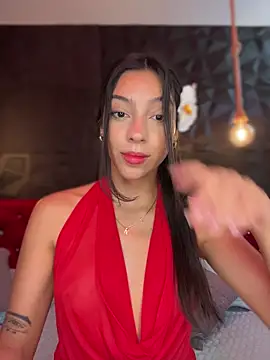 Snapshot of Ema_azel chatting on 11-04-25, 01:43 Ema azel online show from 11-04-25, 01:43