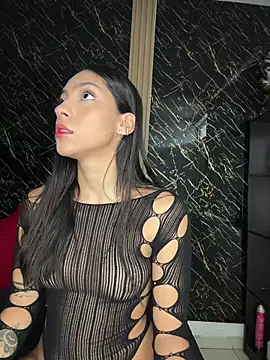 Snapshot of Ema_azel chatting on 11-14-25, 02:05 Ema azel online show from 11-14-25, 02:05