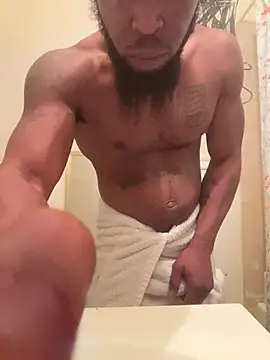 Snapshot of RickyPokeHer chatting on 03-21-25, 04:39 RickyPokeHer online show from 03-21-25, 04:39