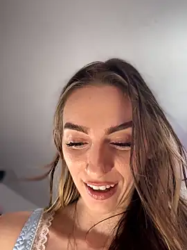 BrattyBae xo online show from 04-26-26, 04:48