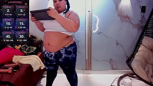 Snapshot of Hurrem_Math chatting on 03-13-25, 03:06 Hurrem Math online show from 03-13-25, 03:06