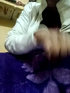 Snapshot of Im_Cute chatting on 12-10-24, 06:06 Im Cute online show from 12-10-24, 06:06