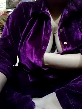 Snapshot of Im_Cute chatting on 12-10-24, 09:11 Im Cute online show from 12-10-24, 09:11