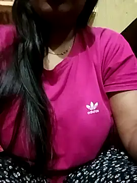 Snapshot of Im_Cute chatting on 02-27-25, 02:10 Im Cute online show from 02-27-25, 02:10