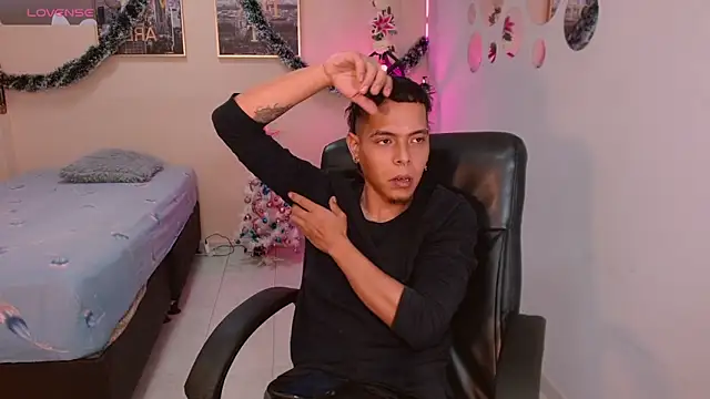 KokoAndRin online show from 12-23-24, 09:08