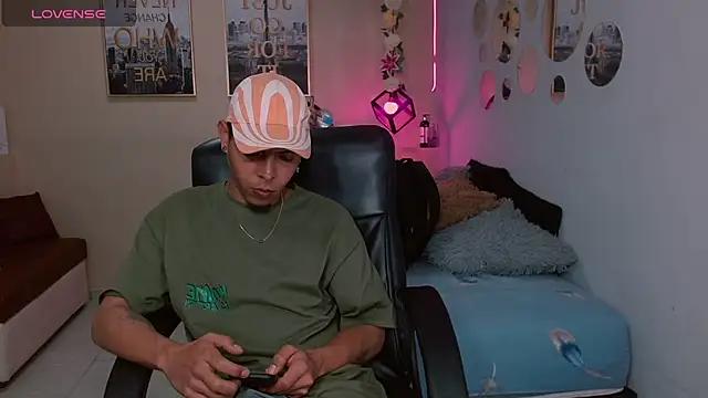 KokoAndRin online show from 01-18-25, 07:15