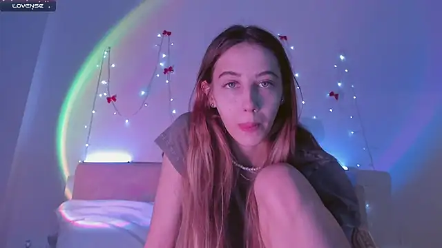 Snapshot of MelodyElf chatting on 01-28-25, 03:35 MelodyElf online show from 01-28-25, 03:35