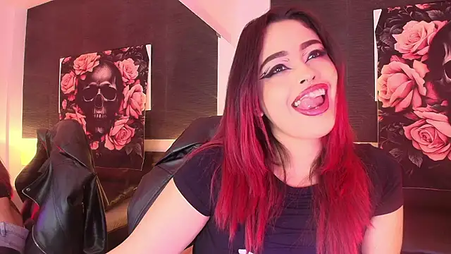 EvaaFoxxy1 online show from 02-09-26, 11:58