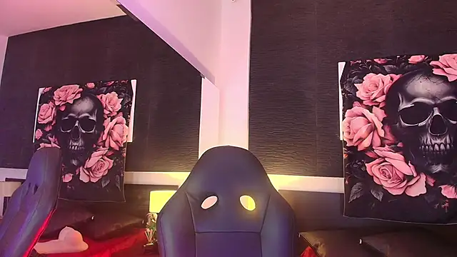 EvaaFoxxy1 online show from 02-27-26, 12:05