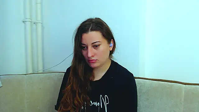 Helen Adams  online show from 01-08-25, 07:55