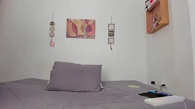 its me miley online show from 04-24-26, 03:03