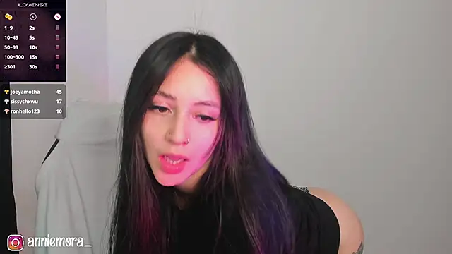 Snapshot of annie_mora chatting on 01-15-25, 02:49 annie mora online show from 01-15-25, 02:49