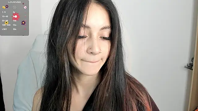 Snapshot of annie_mora chatting on 02-06-25, 04:10 annie mora online show from 02-06-25, 04:10