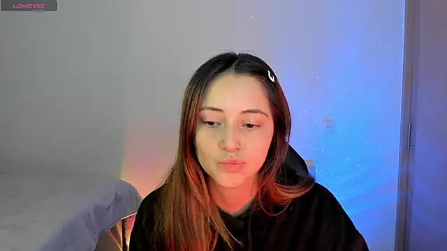 Snapshot of annie_mora chatting on 09-26-25, 12:36 annie mora online show from 09-26-25, 12:36