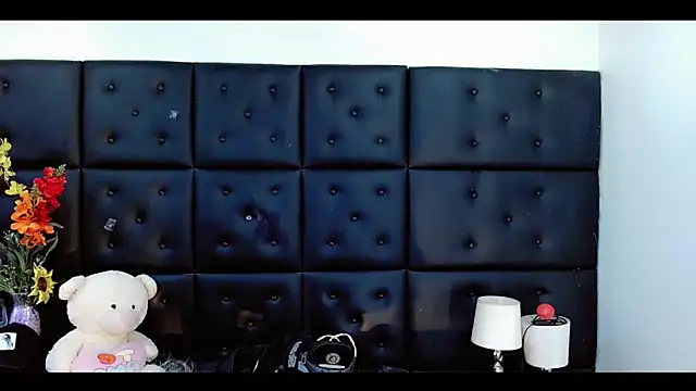 Daniela Pink  online show from 02-24-26, 08:40