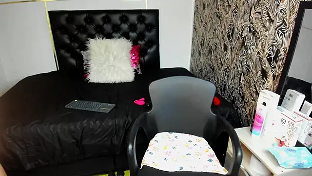 Anhell7 x online show from 01-20-25, 10:48