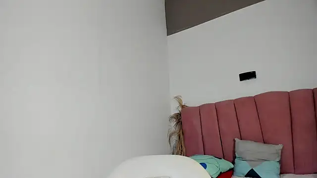 Tahira 21  online show from 11-20-25, 06:51