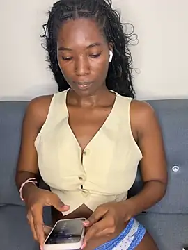 Tahira 21  online show from 03-30-26, 04:57