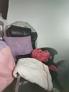 Snapshot of Sasha_smith23 chatting on 02-22-25, 12:27 Sasha smith23 online show from 02-22-25, 12:27