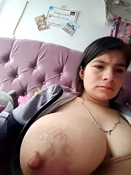 Snapshot of Sasha_smith23 chatting on 09-12-25, 11:21 Sasha smith23 online show from 09-12-25, 11:21