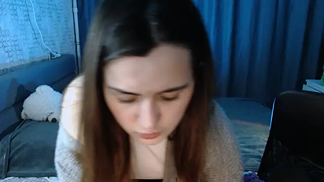 KiraYammy online show from 12-16-24, 01:10