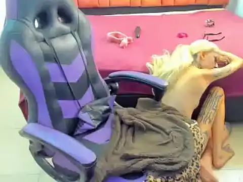 barbara anal squirt  online show from 02-23-25, 04:02