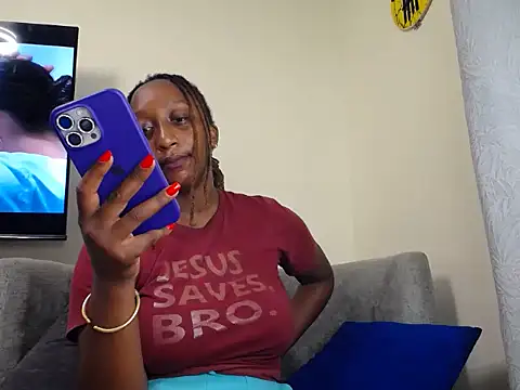 CarlaBeckky online show from 02-07-26, 08:18