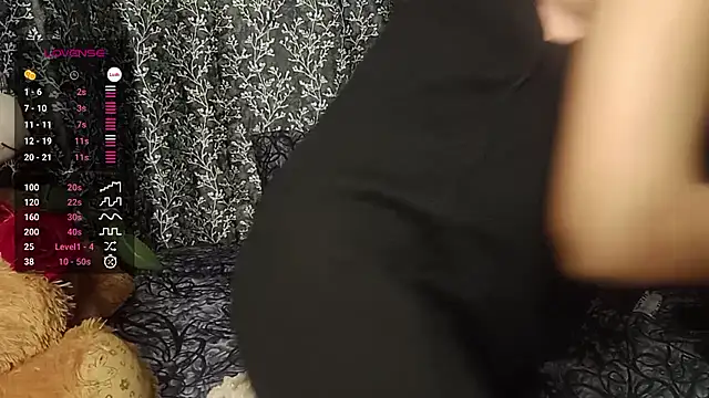 shuhana  online show from 01-23-25, 01:19