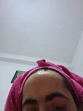 Snapshot of altinya chatting on 06-01-26, 12:34 altinya online show from 06-01-26, 12:34